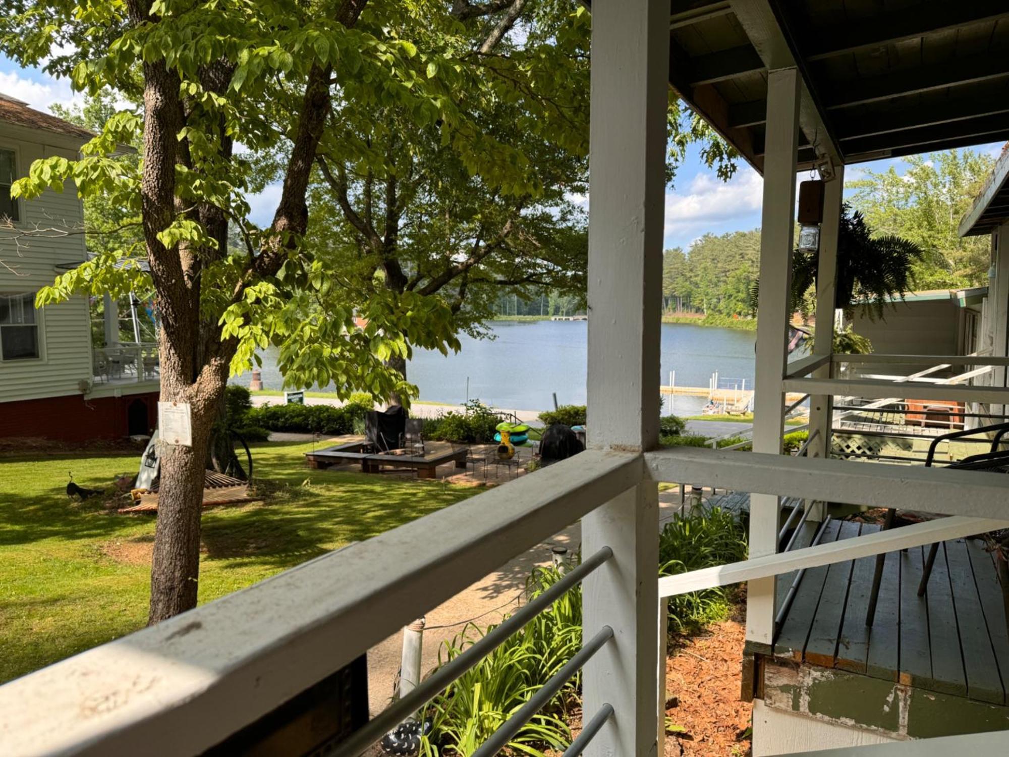 Mountain Lake Cottages Hendersonville Exterior photo